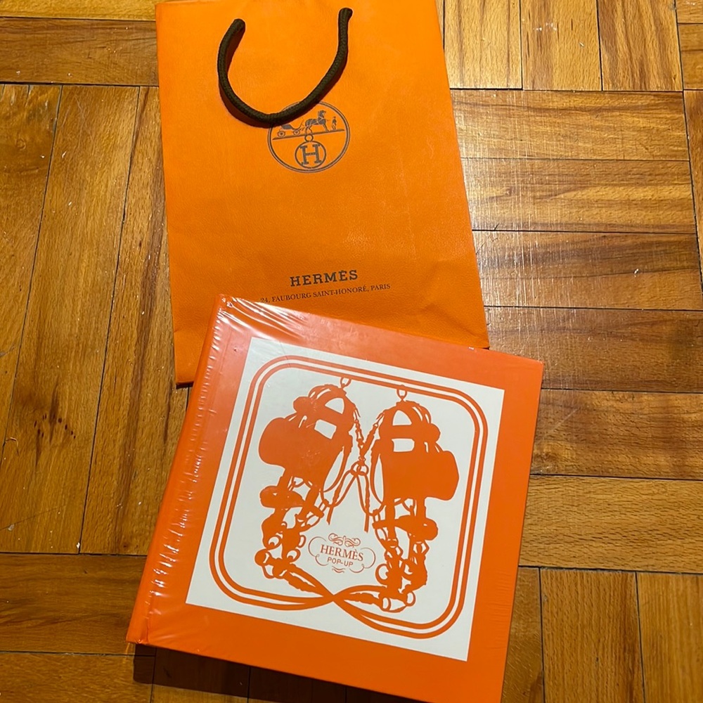 Hermes pop-up scarf book